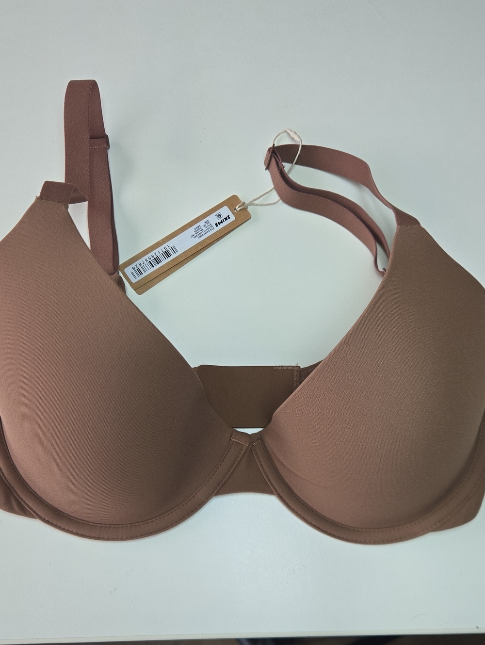 NEW SKIMS Seamless Molded T-Shirt Bra in Cocoa